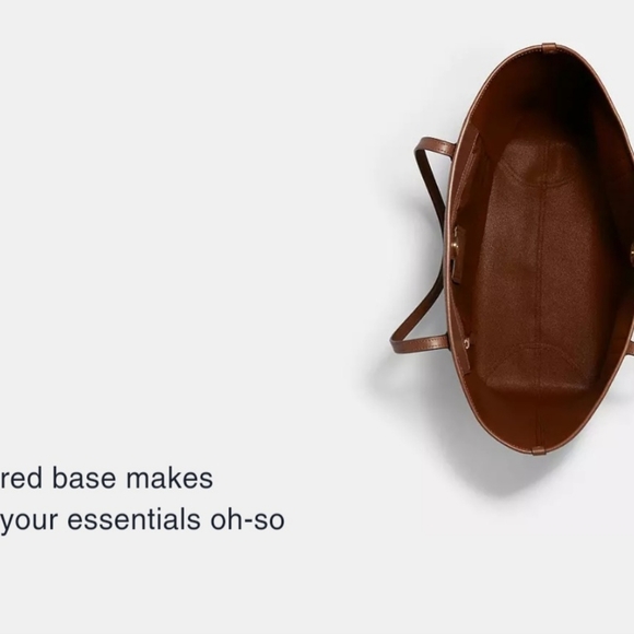 Coach City Tote in Signature Canvas - Picture 5 of 5